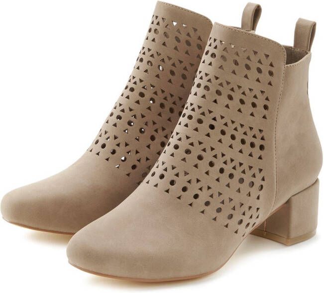 Lascana Laarsjes Laarzen met kleine cut-outs VEGAN