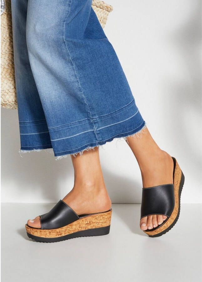 Lascana Slippers Zomerschuh Mule sandaal open schoen van leer met sleehak