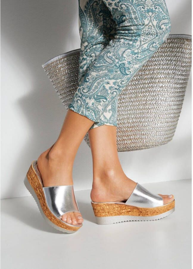 Lascana Slippers Zomerschuh Mule sandaal open schoen van leer met sleehak