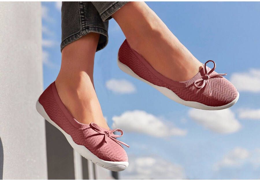 Lascana Sneaker ballerina's Slipper lage schoen slip-on sneaker ultralicht VEGAN