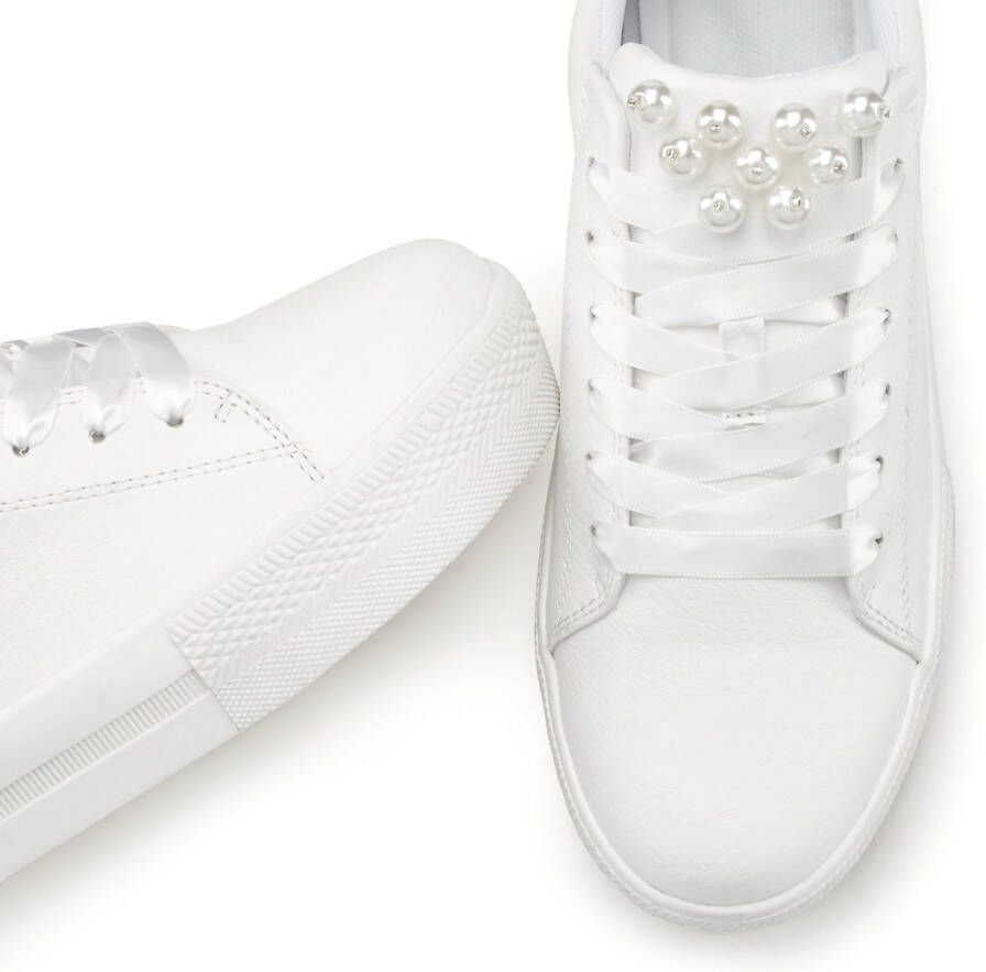 Lascana Sneakers met parels veterschoenen vrijetijdsschoenen vegan