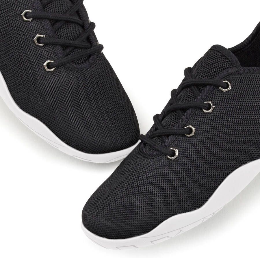 Lascana Sneakers met ultradunne zool superlicht veterschoenen unisex vegan