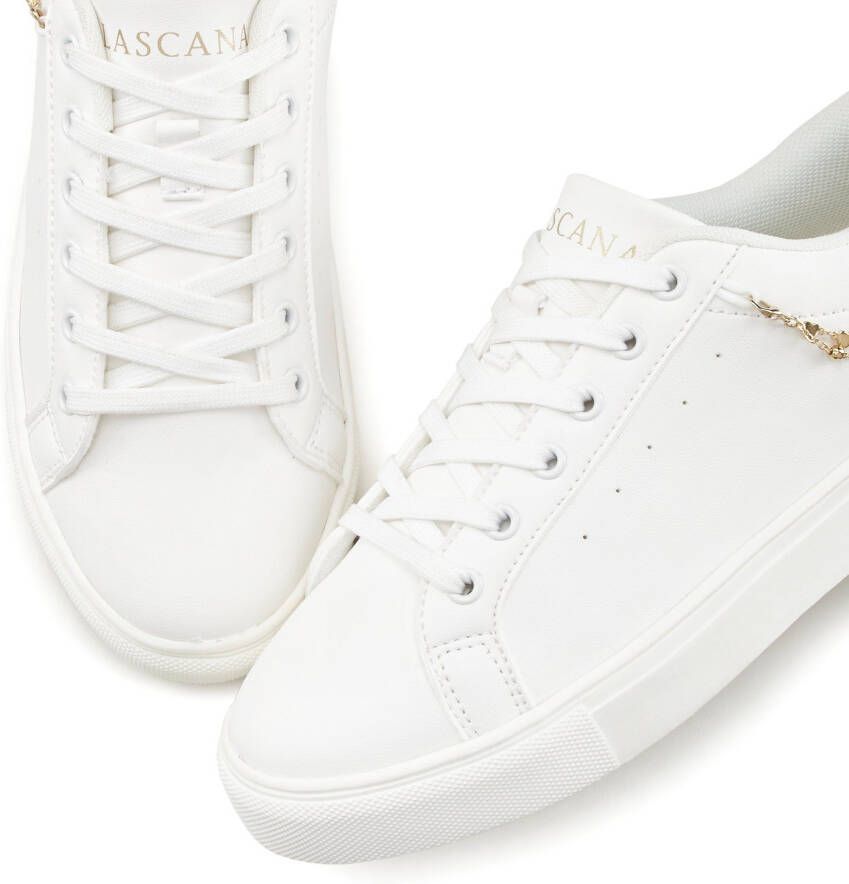 Lascana Sneakers modieus ketting-element veterschoenen vrijetijdsschoenen vegan