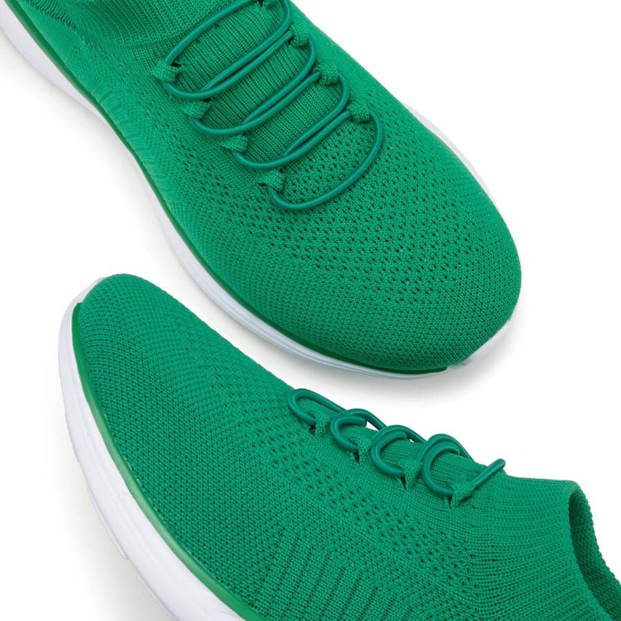 Lascana Sneakers Slipper lage schoen ultralicht en comfortabel om in te slippen VEGAN