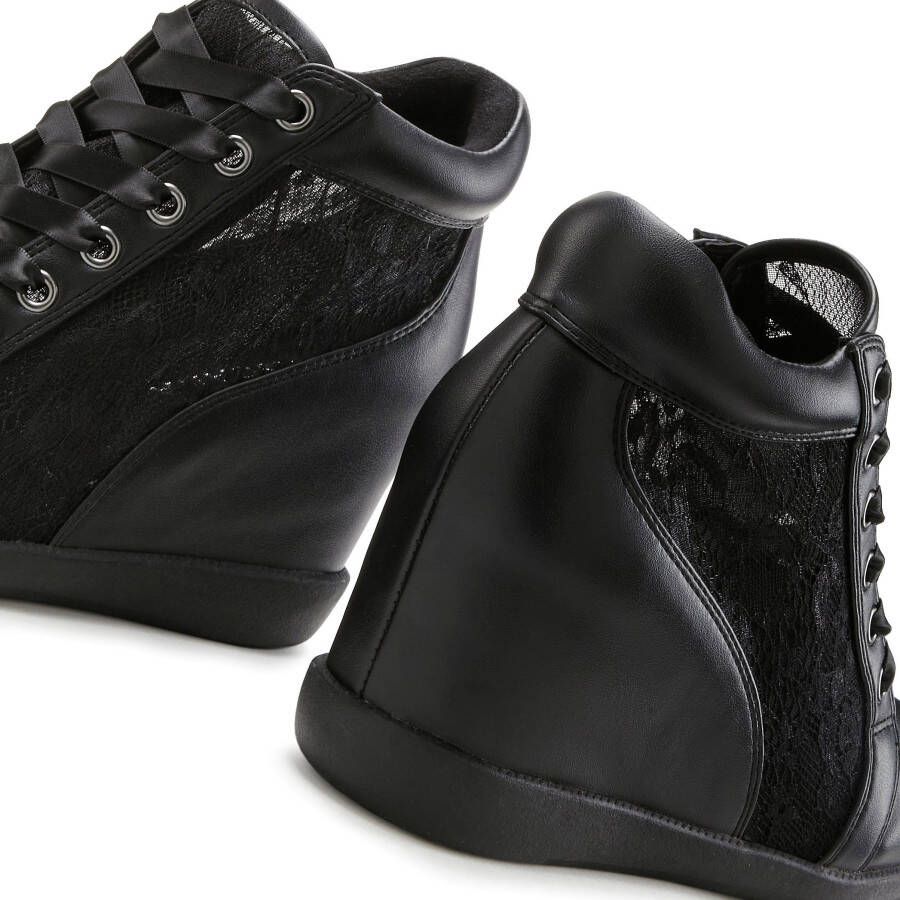 Lascana Sneakers Laarsjes Vrijetijdsschoen lage schoen met ingebouwde sleehak puntdetails