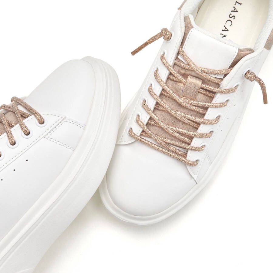 Lascana Sneakers Vrijetijdsschoenen Slip-On sneaker met metallic details vrijetijdsschoenen VEGAN