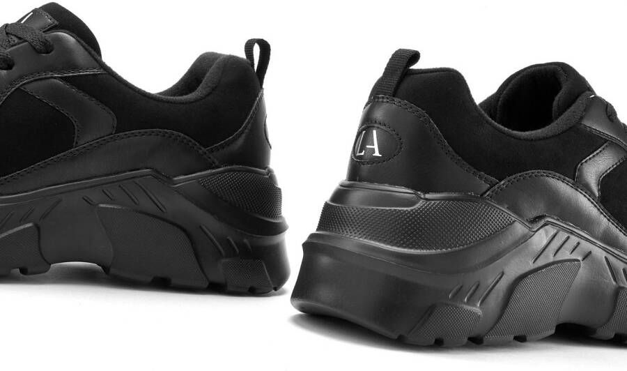 Lascana Sneakers Lage schoen sportschoen lichte chunky zool zachte binnenzool VEGAN