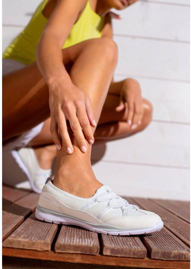 Lascana Sneakers Lage schoen Vrijetijdsschoen Slipper Slip-on sneaker VEGAN