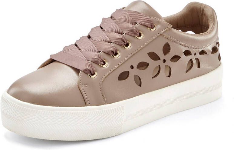 Lascana Sneakers met kleine cut-outs veterschoenen vrijetijdsschoenen vegan