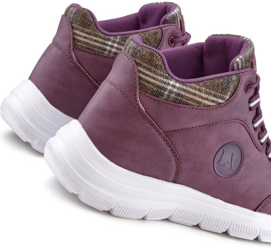 Lascana Sneakers met lichte zool outdoorschoen vrijetijdsschoen trekking boots vegan
