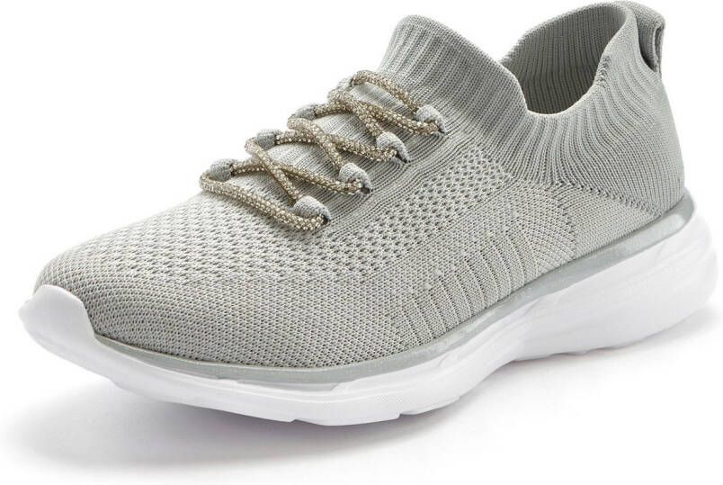 Lascana Sneakers met modieuze glinsterende veters vegan