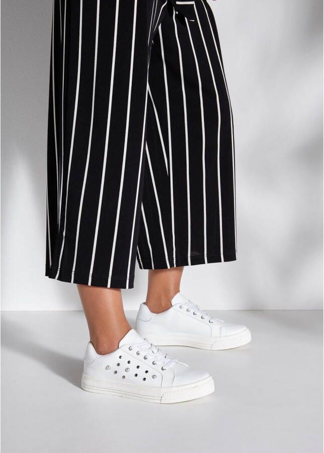 Lascana Sneakers met parels veterschoen vrijetijdsschoen