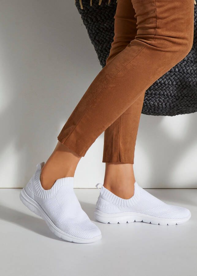 Lascana Sneakers Slip-ins slipper lage schoen ultralicht en om in te slippen VEGAN