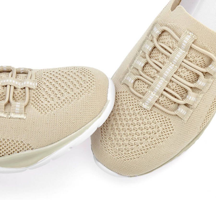 Lascana Sneakers Slippers lage schoenen om in te schieten licht meshmateriaal VEGAN