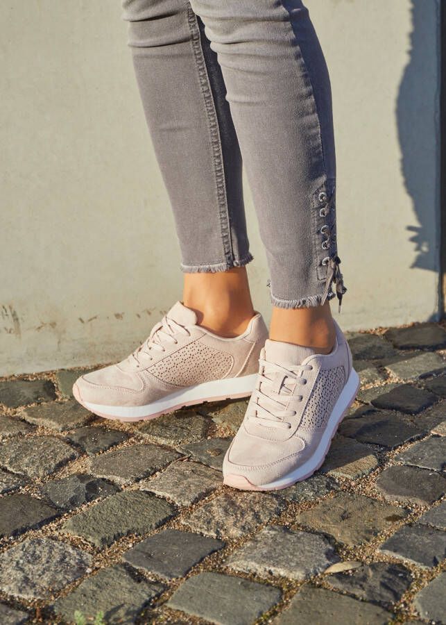 Lascana Sneakers met filigraan cut-outs veterschoen vrijetijdsschoen vegan - Foto 9