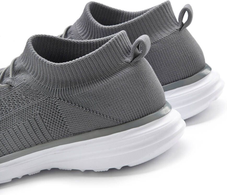 Lascana Sneakers Slipper lage schoen ultralicht en comfortabel om in te slippen VEGAN