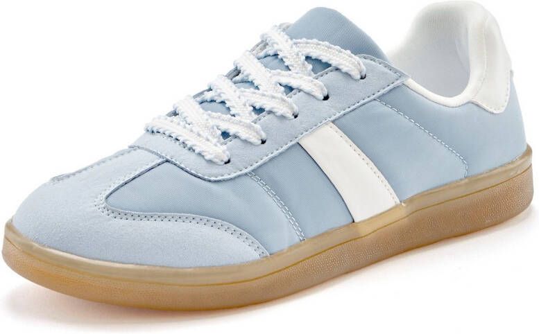 Lascana Sneakers Veterschoen lage schoen vrijetijdsschoen