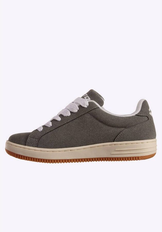 lotto Sneakers in trendy y2k ontwerp