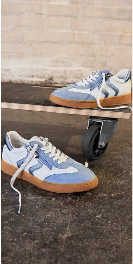 Marco Tozzi Plateausneakers vrijetijdsschoen lage schoen veterschoen met contrast bies