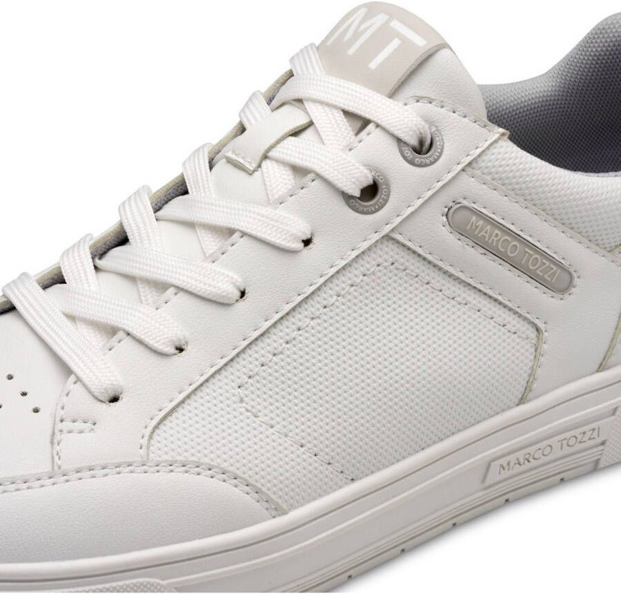 Marco Tozzi Plateausneakers vrijetijdsschoen lage schoen veterschoen met perforatie en sierstiksels