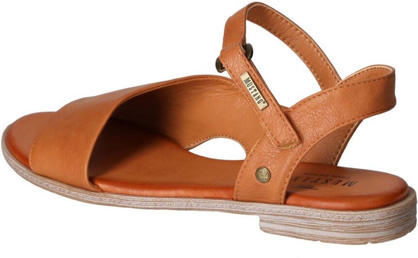 Mustang Shoes Sandalen zomerschoen sandaal riemzandalen in asymmetrische vorm