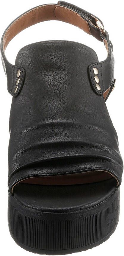 Mustang Shoes Sleehaksandaaltjes zomerschoen sandaal sleehak met klittenbandjes