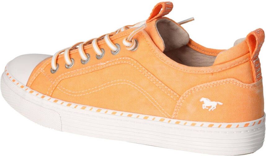 Mustang Shoes Slip-on sneakers slippers instapschoen vrijetijdsschoen met gekleurde zoolrand