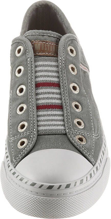 Mustang Shoes Slip-on sneakers Instapschoen Vrijetijdsschoen Slippers instapschoenen vrijetijdsschoenen met praktische elastische band