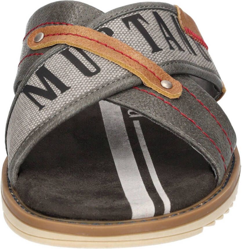 Mustang Shoes Slippers zomerschoen slippers badschoen met opvallende logo-opschrift