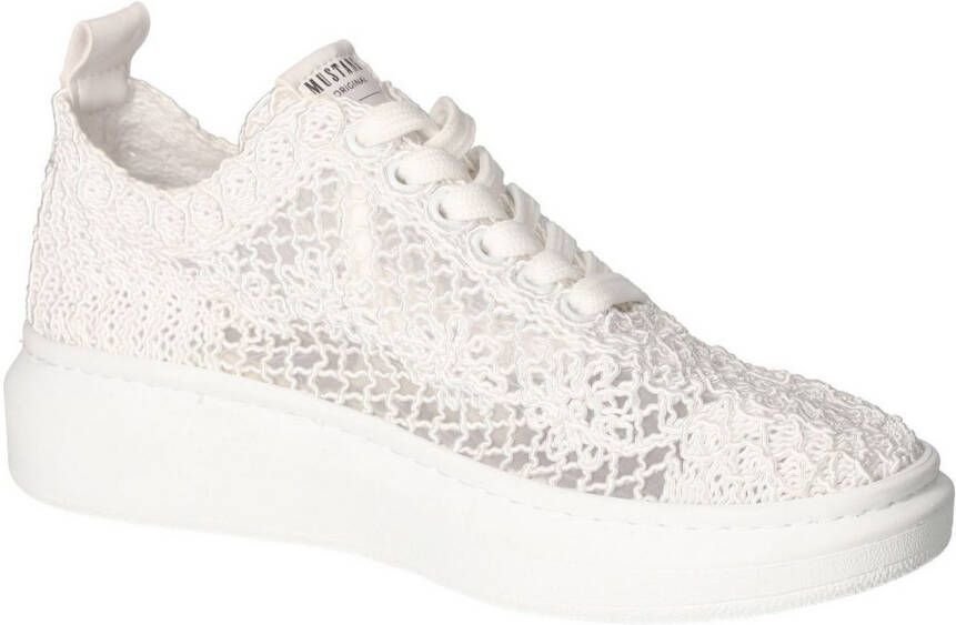 Mustang Shoes Sneakers plateausneaker veterschoen met sleehak