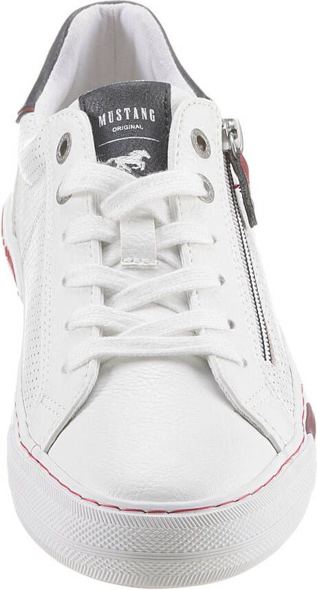 Mustang Shoes Sneakers zachte schachtvering vrijetijdsschoen lage schoen veterschoen
