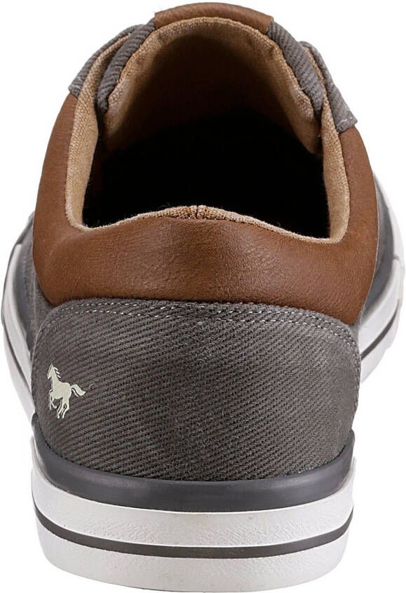 Mustang Shoes Sneakers met zachte rand