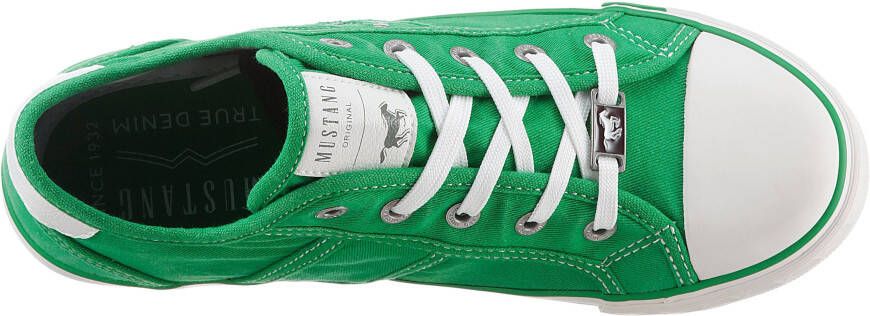 Mustang Shoes Sneakers freizeitschoen lage schoen veterschoen met mustang merklabel