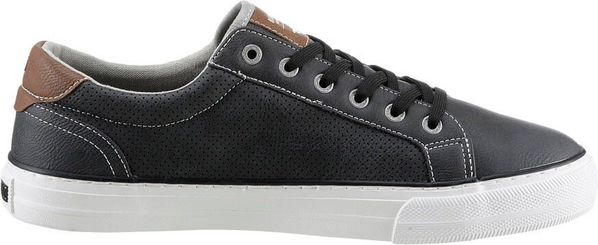 Mustang Shoes Slip-on sneakers met stijlvolle zijstrip vrijetijdsschoen lage schoen veterschoen