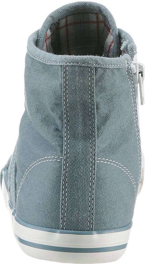Mustang Shoes Sneakers high top-sneaker veterschoen met label in de loopzool