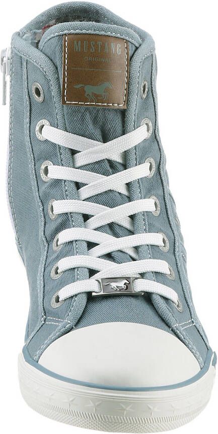 Mustang Shoes Sneakers high top-sneaker veterschoen met label in de loopzool