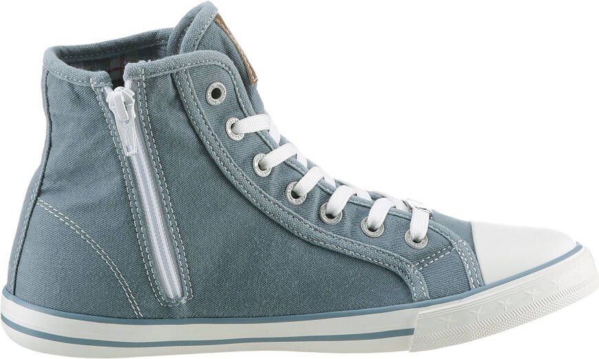 Mustang Shoes Sneakers high top-sneaker veterschoen met label in de loopzool