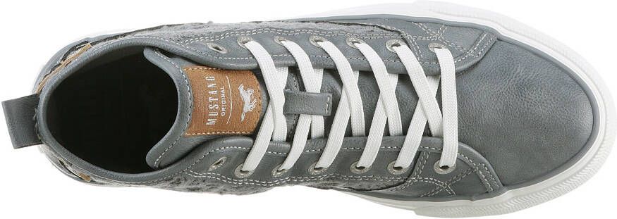 Mustang Shoes Veterschoenen high top sneakers vrijetijdsschoen met stijlvolle textielinzet