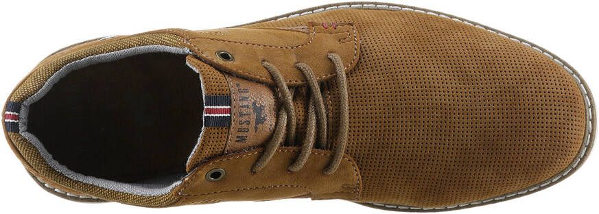 Mustang Shoes Veterschoenen vrijetijdsschoen lage schoen veterschoen met perforatie