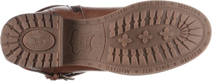 Mustang Shoes Winterlaarzen met siergespen op de slouchy schacht