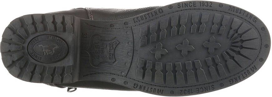 Mustang Shoes Winterlaarzen blokhak winterlaars veterschoenen bezet met studs