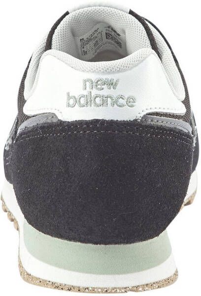 New Balance Sneakers 373