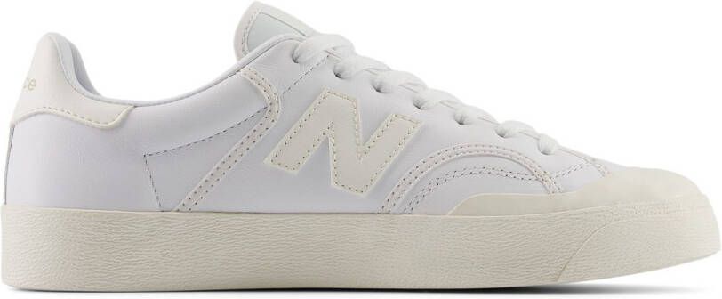 New Balance Sneakers BB100