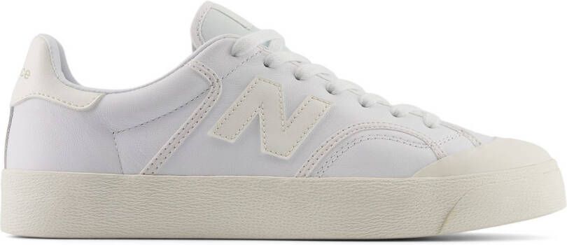 New Balance Sneakers BB100