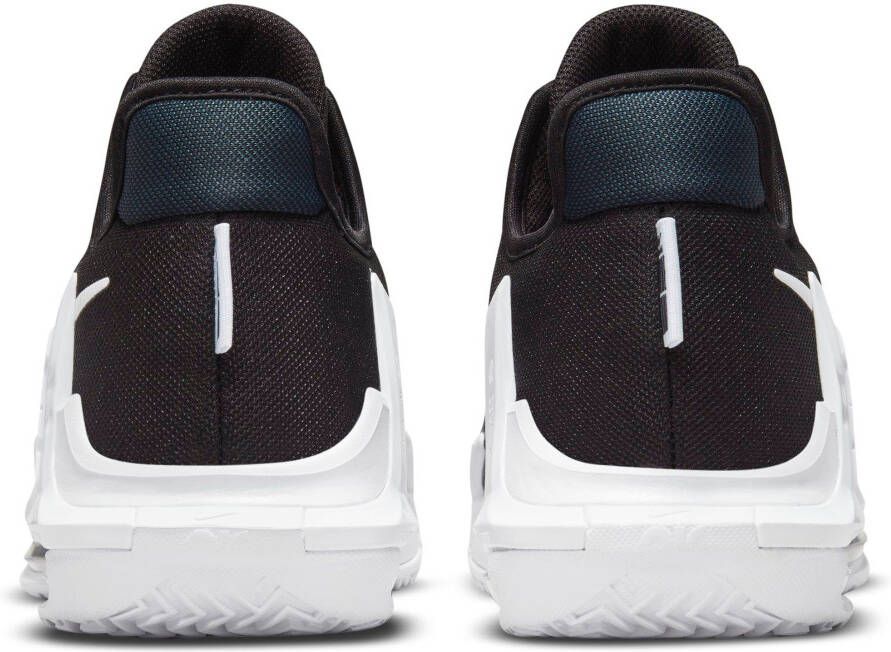 Nike Basketbalschoenen LEBRON WITNESS 6