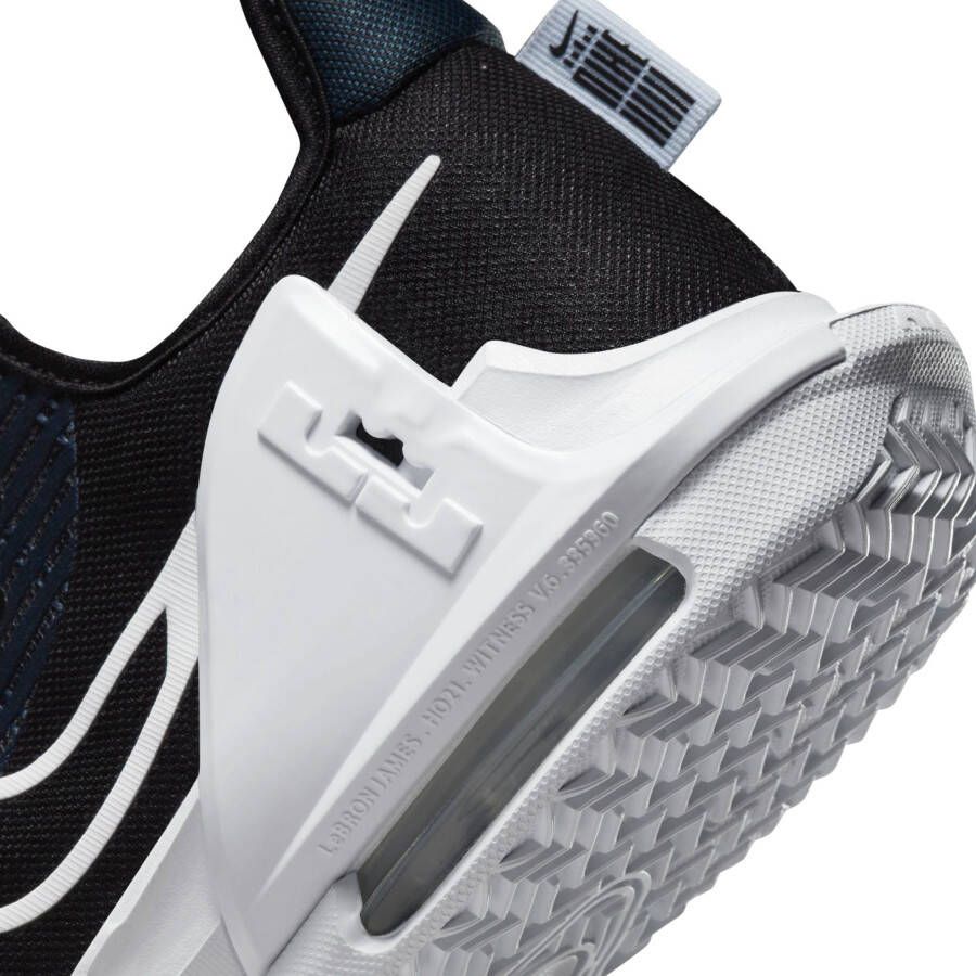 Nike Basketbalschoenen LEBRON WITNESS 6