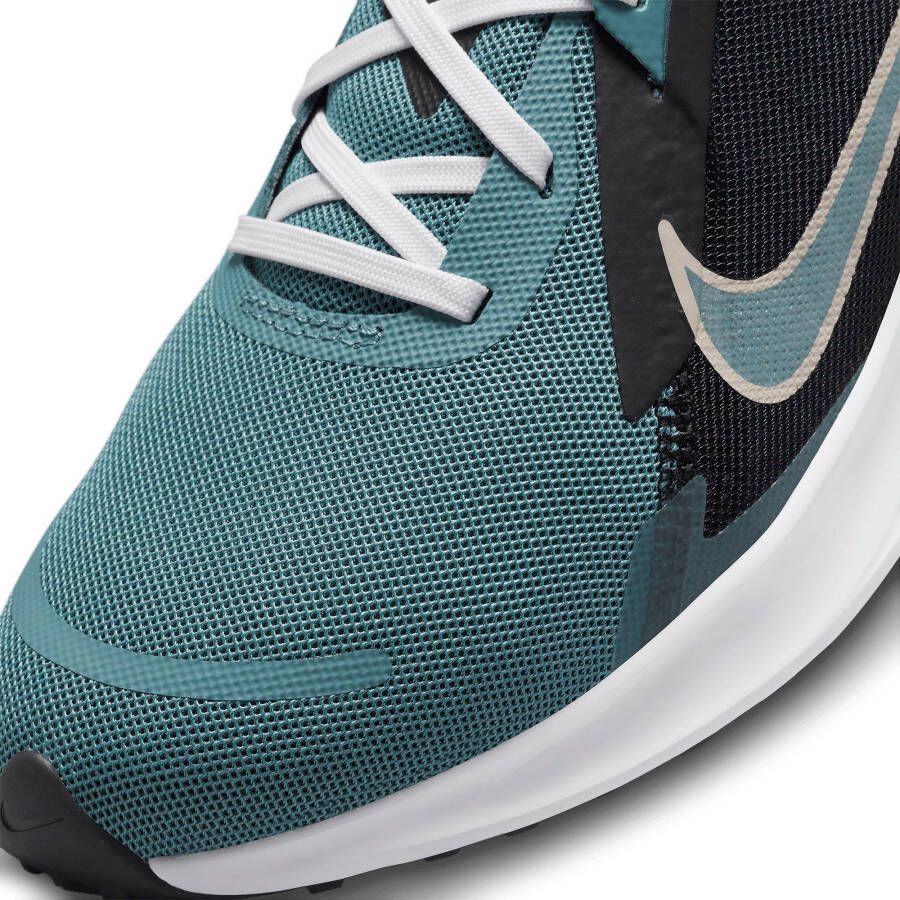 Nike Runningschoenen QUEST 5