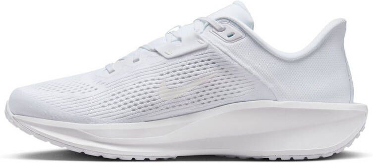 Nike Runningschoenen QUEST 6