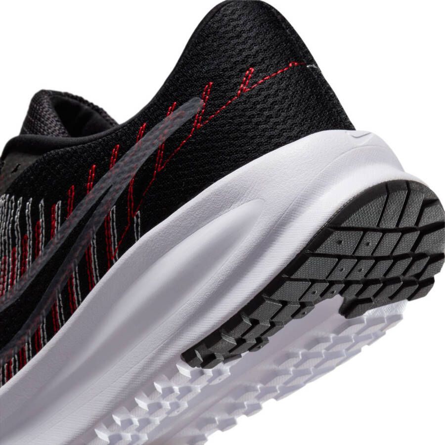 Nike Runningschoenen RUN DEFY