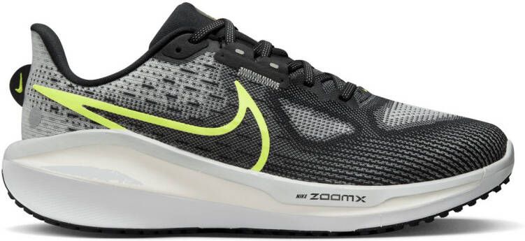 Nike Runningschoenen Vomero 17